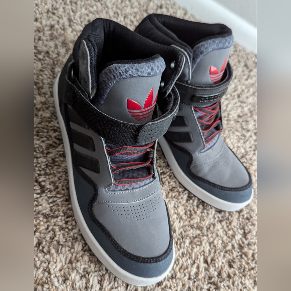Limited release Derek Rose Adidas